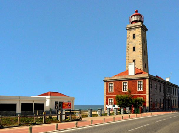 Iconic lighthouse in São Pedro de Moel